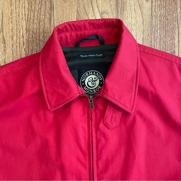 Normandy & Monroe Ventile cotton waterproof and wind proof red jacket size XL - Picture 2 of 13
